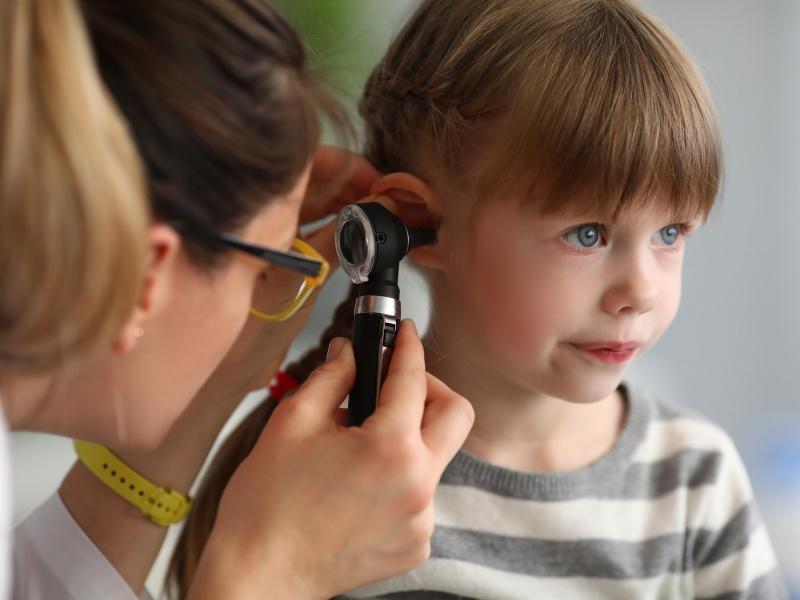 兒童助聽器